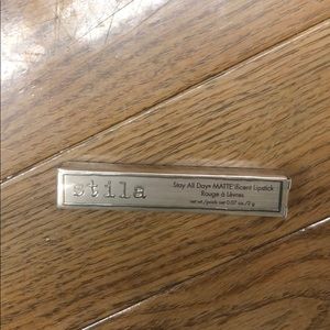 Stila Matte’efficent lipstick in Framboise